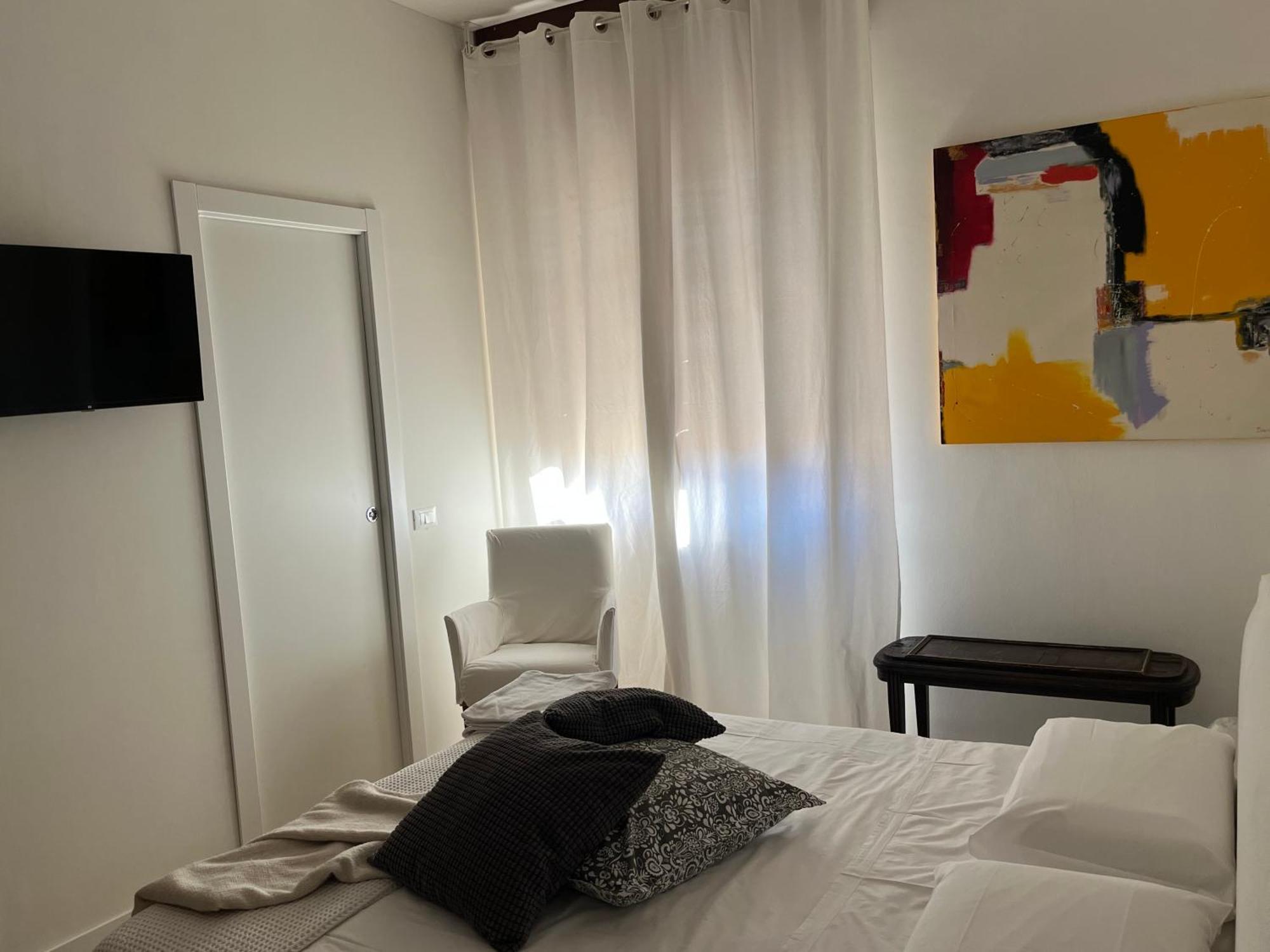 Double Room with Private Bathroom,1660325472:JPEG